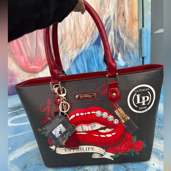 La Philipe design in miami lip rhinestone new with tag brown purse tote clutch - Picture 3 of 13